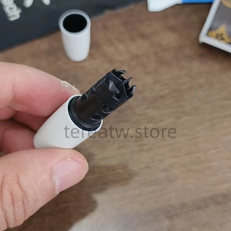 🎯 IQOS 3.0 專用:加熱片清潔刷與清潔球 (煙機深層清理工具) 2 IQOS 專用清潔球 深度清潔通用小巧